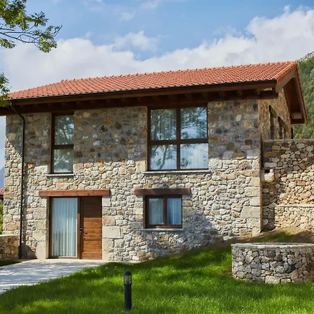 別荘 Cozy House Divided Into In Cangas De On S *